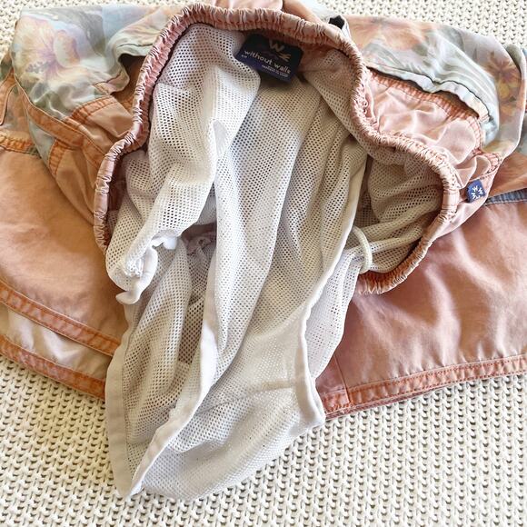 WITHOUT WALLS Men's Floral Swim Trunks - Size Small - Picture 8 of 11